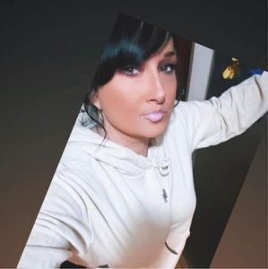 Meet your Posher, Chrissy